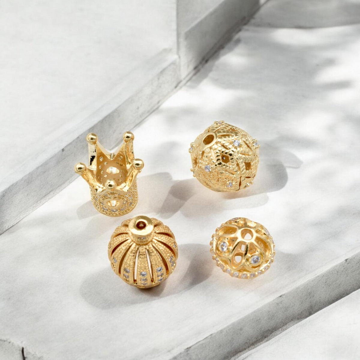 Elegant Gold Filled Alternative Beads: Regal Crown And Filigree, Sparkling Details - DIY Bracelet Charms