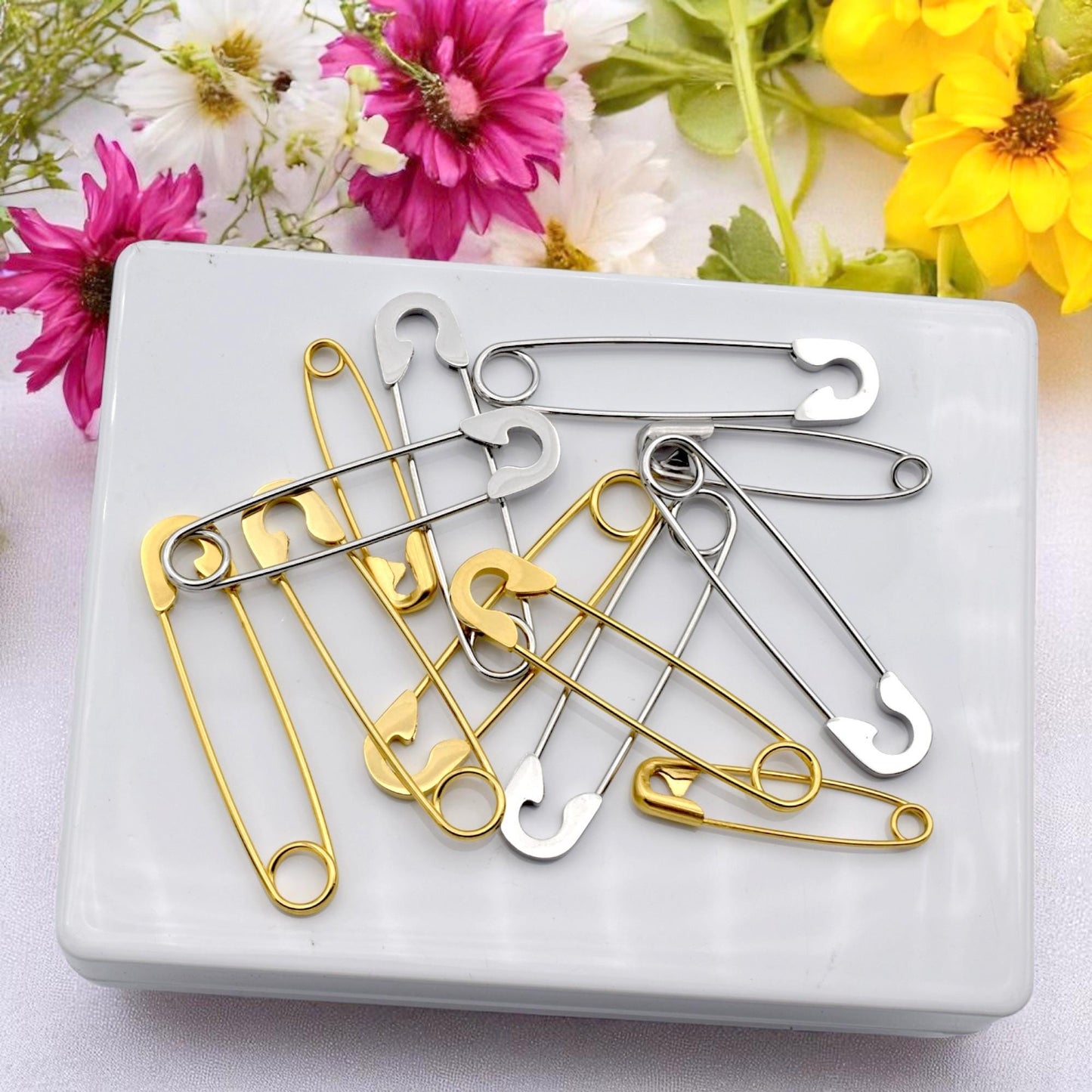 Gold Plated Silver Craft And DIY Pins - Rust-Resistant Safety Pins, Durable 304 Steel, Hypoallergenic, Multi-Size Options for Crafts
