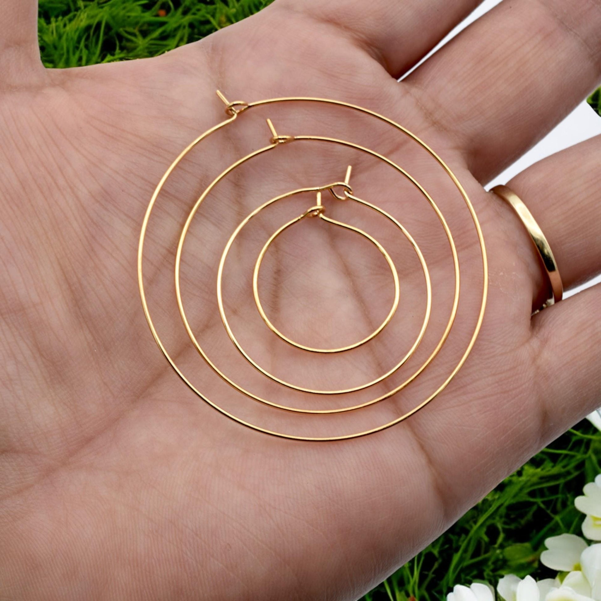 18k Gold Filled Alternative Hoop Earring Bases: Classic and Statement Styles, Durable Gold Tone (20-50mm, 0.8mm Thickness)
