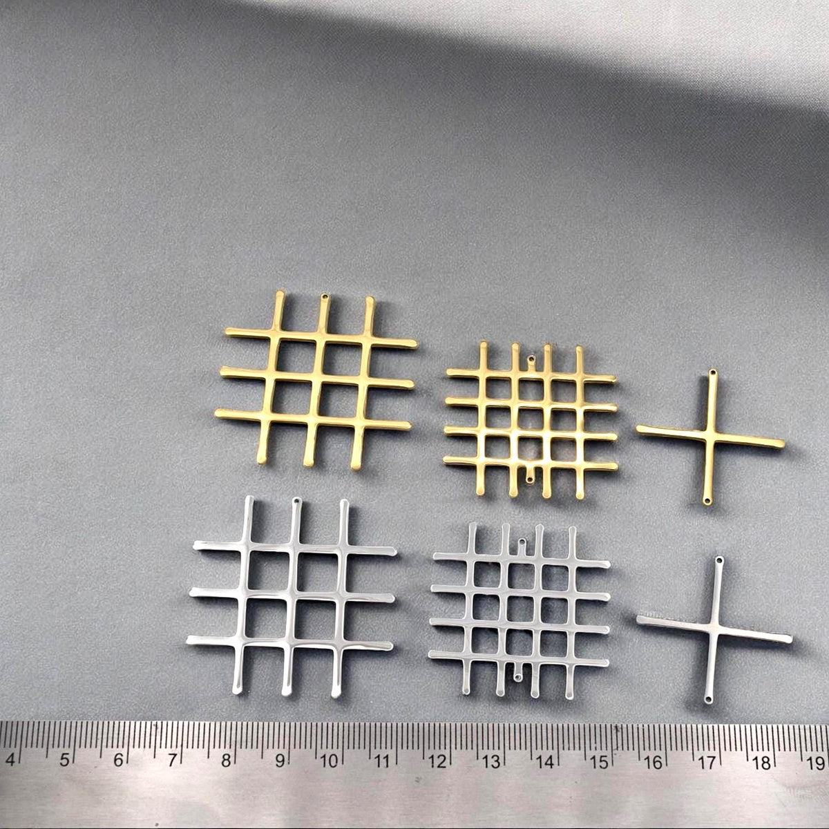 DIY Necklace Pendant Grid Lattice Design: Contemporary Gold Plated Cross Charms (Stainless Steel, 30-40mm, Jewelry Components)