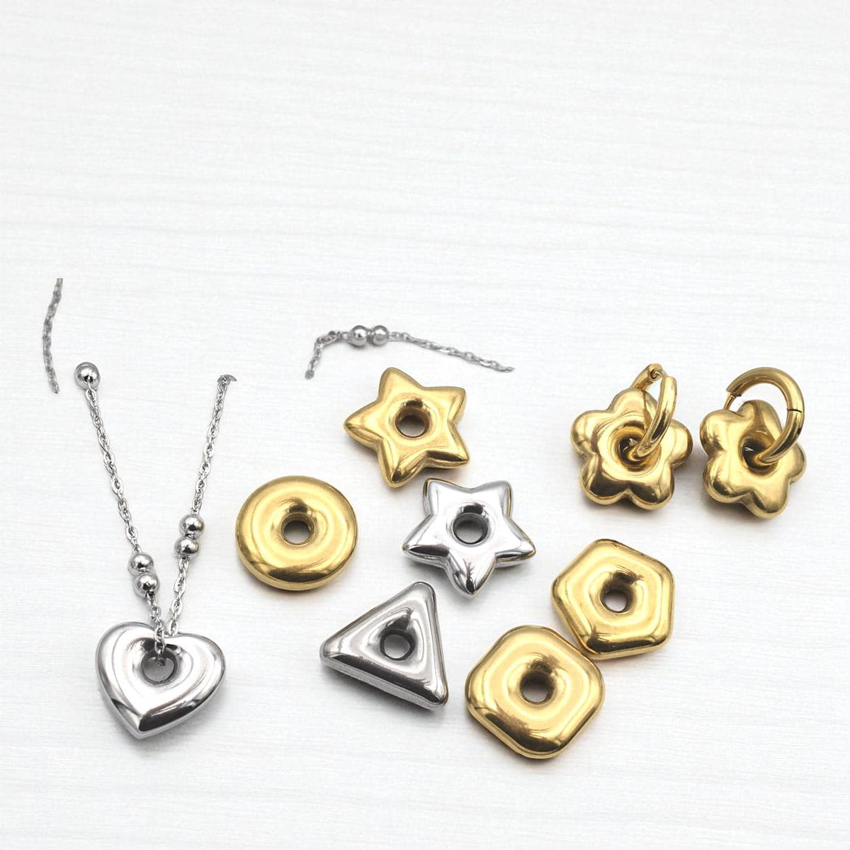 Stainless Steel Star Spacer Beads: Geometric Shapes in Gold & Silver (Large Hole, Hypoallergenic, Lead-Free, 18mm)