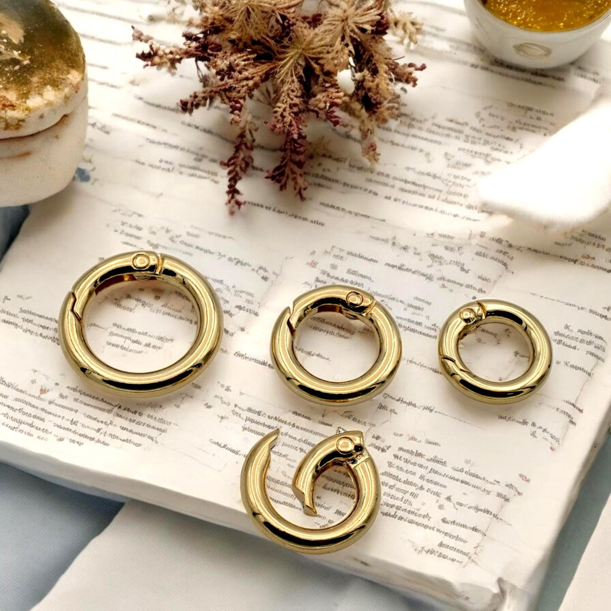 swivel round spring clasp 18k