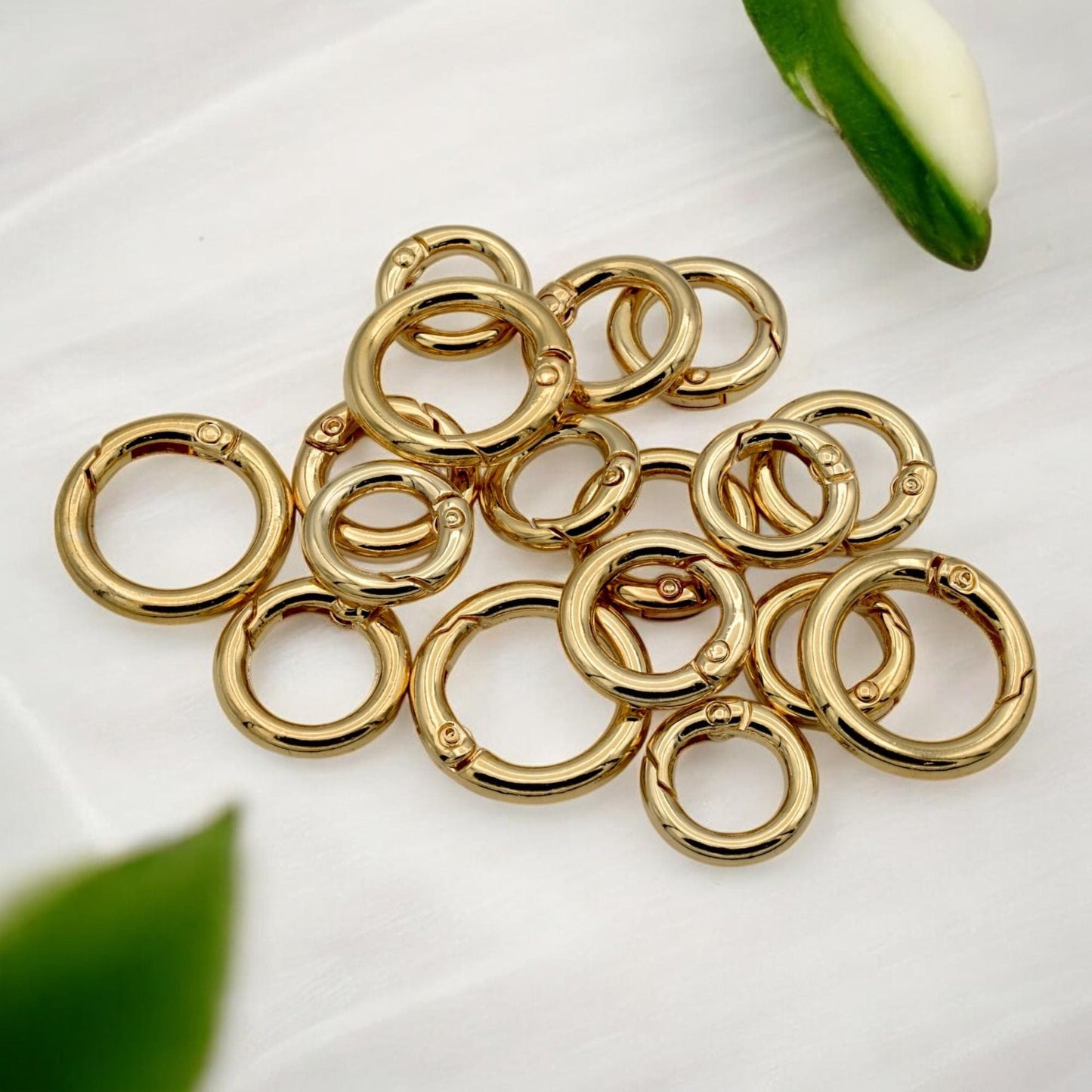 swivel round spring clasp all together