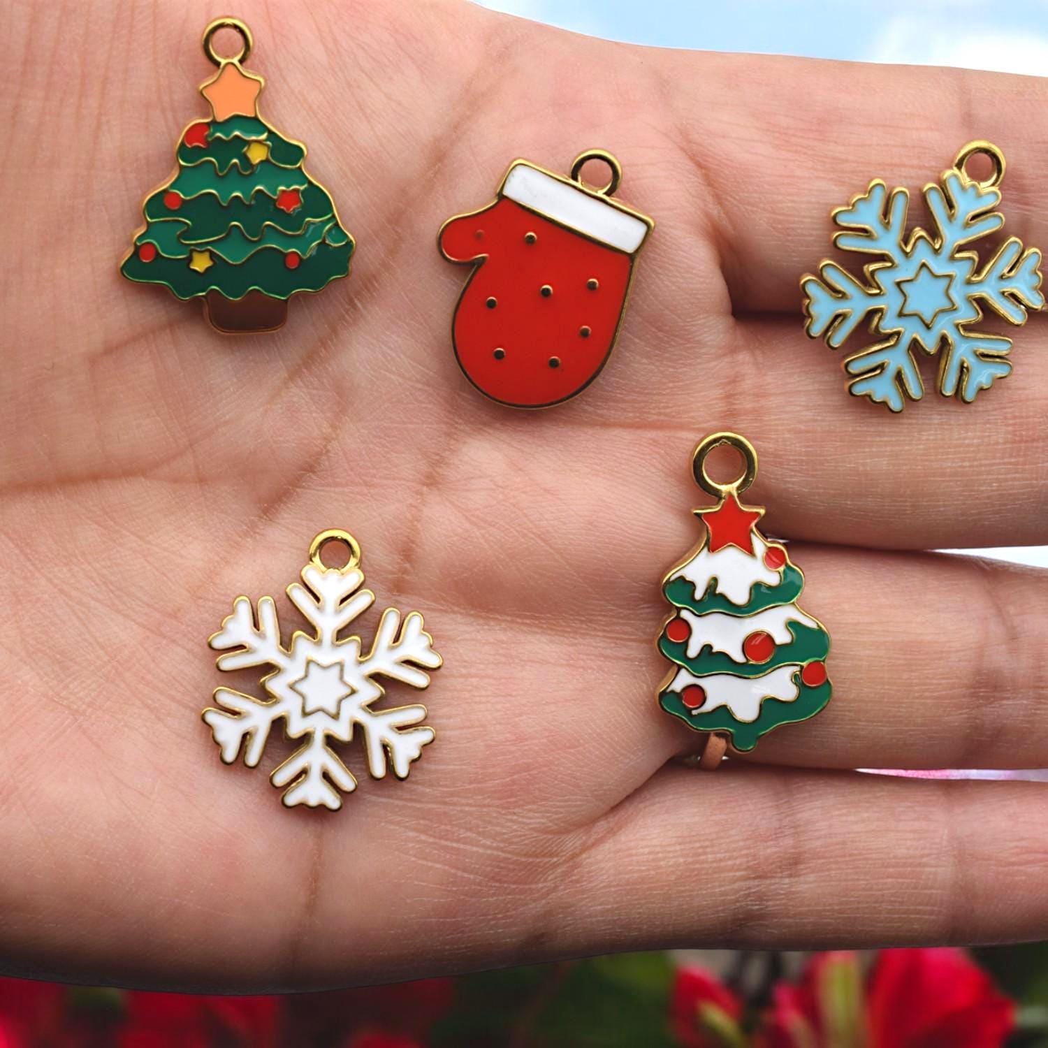 Christmas stainless steel enamel charms pack – mitten, tree, and snowflake pendants for jewelry making.