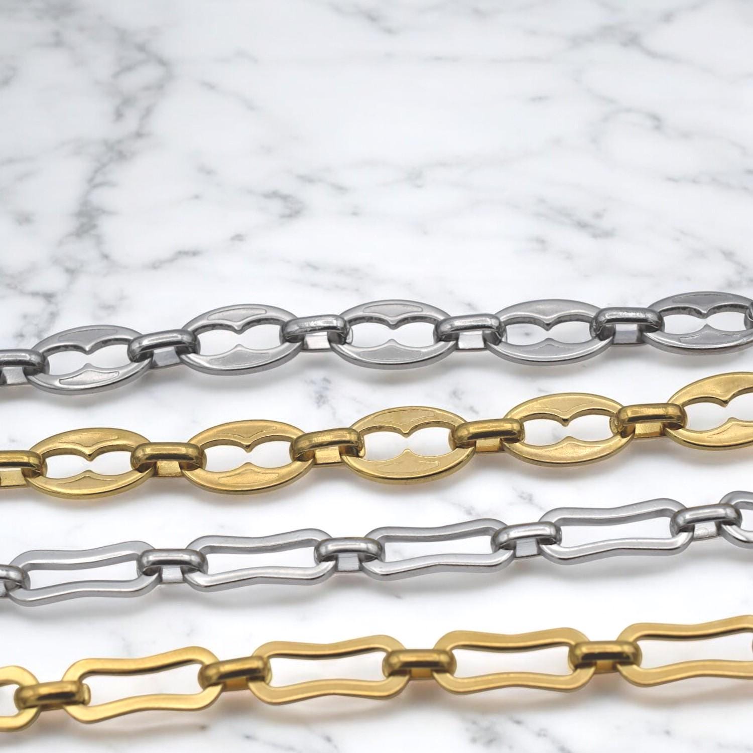 Rounded rectangle link chain with soft corners styled as purse handle chain