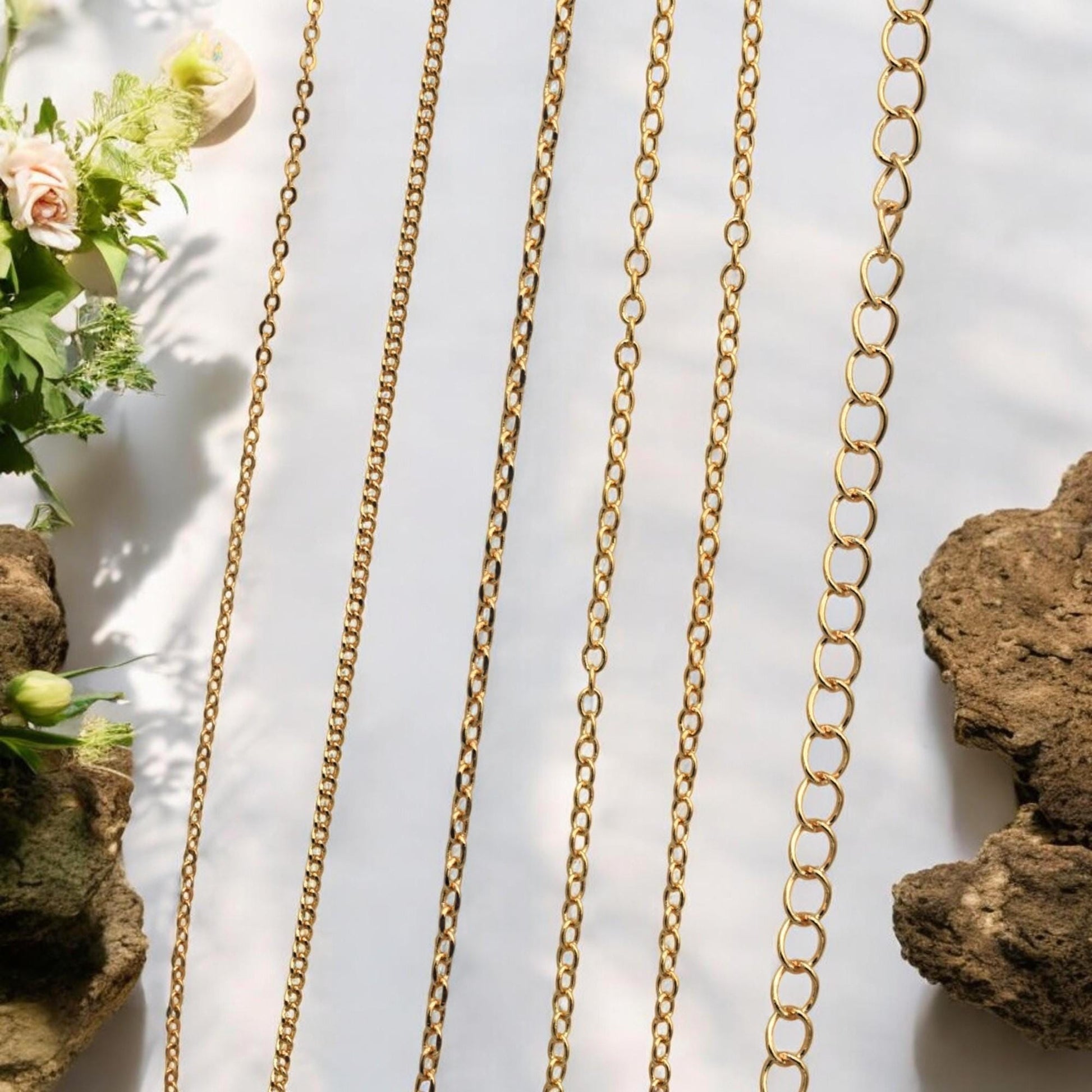 Tarnish-resistant gold filled chains in various thicknesses for DIY bracelets and necklace