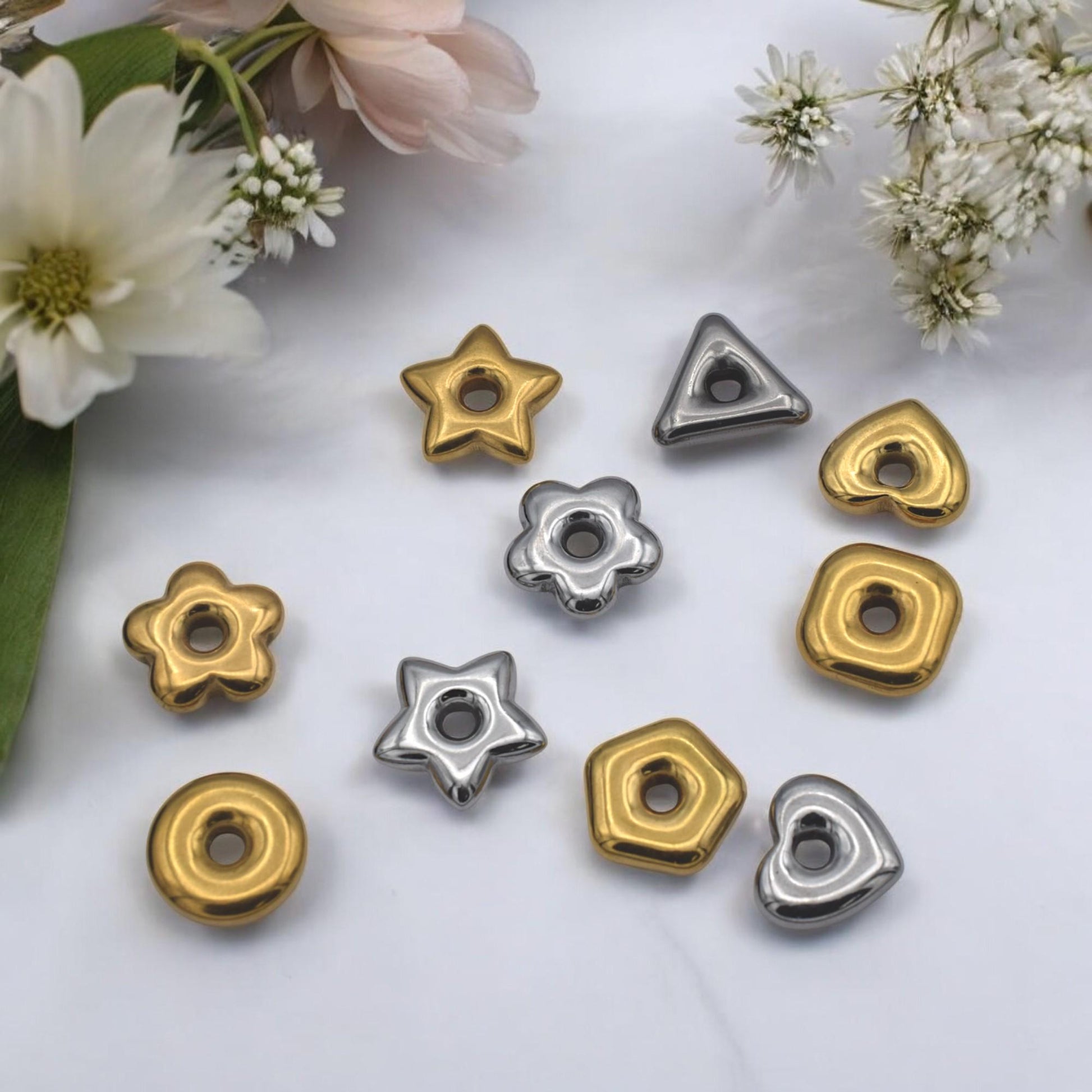 Stainless Steel Star Spacer Beads: Geometric Shapes in Gold & Silver (Large Hole, Hypoallergenic, Lead-Free, 18mm)