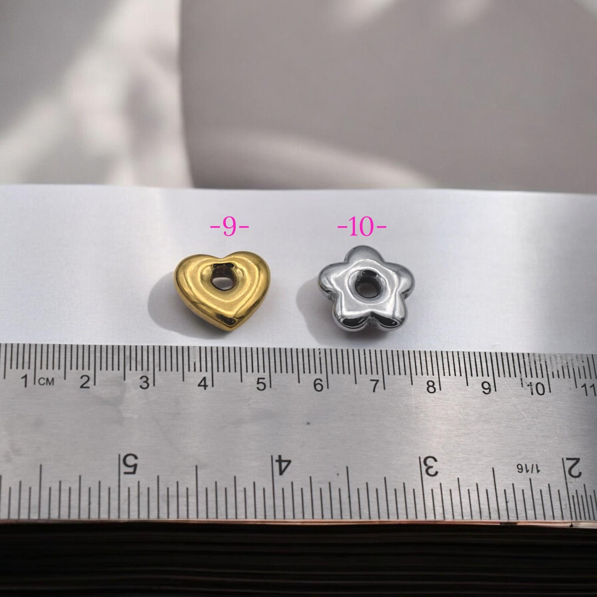 Stainless Steel Star Spacer Beads: Geometric Shapes in Gold & Silver (Large Hole, Hypoallergenic, Lead-Free, 18mm)
