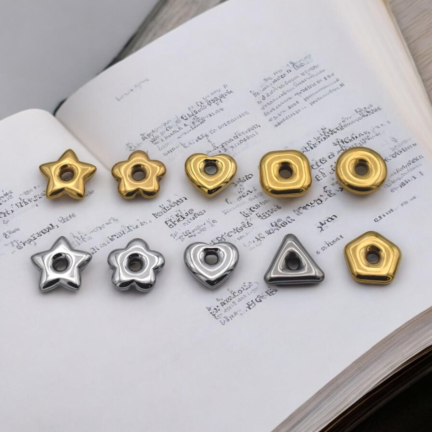 Stainless Steel Star Spacer Beads: Geometric Shapes in Gold & Silver (Large Hole, Hypoallergenic, Lead-Free, 18mm)