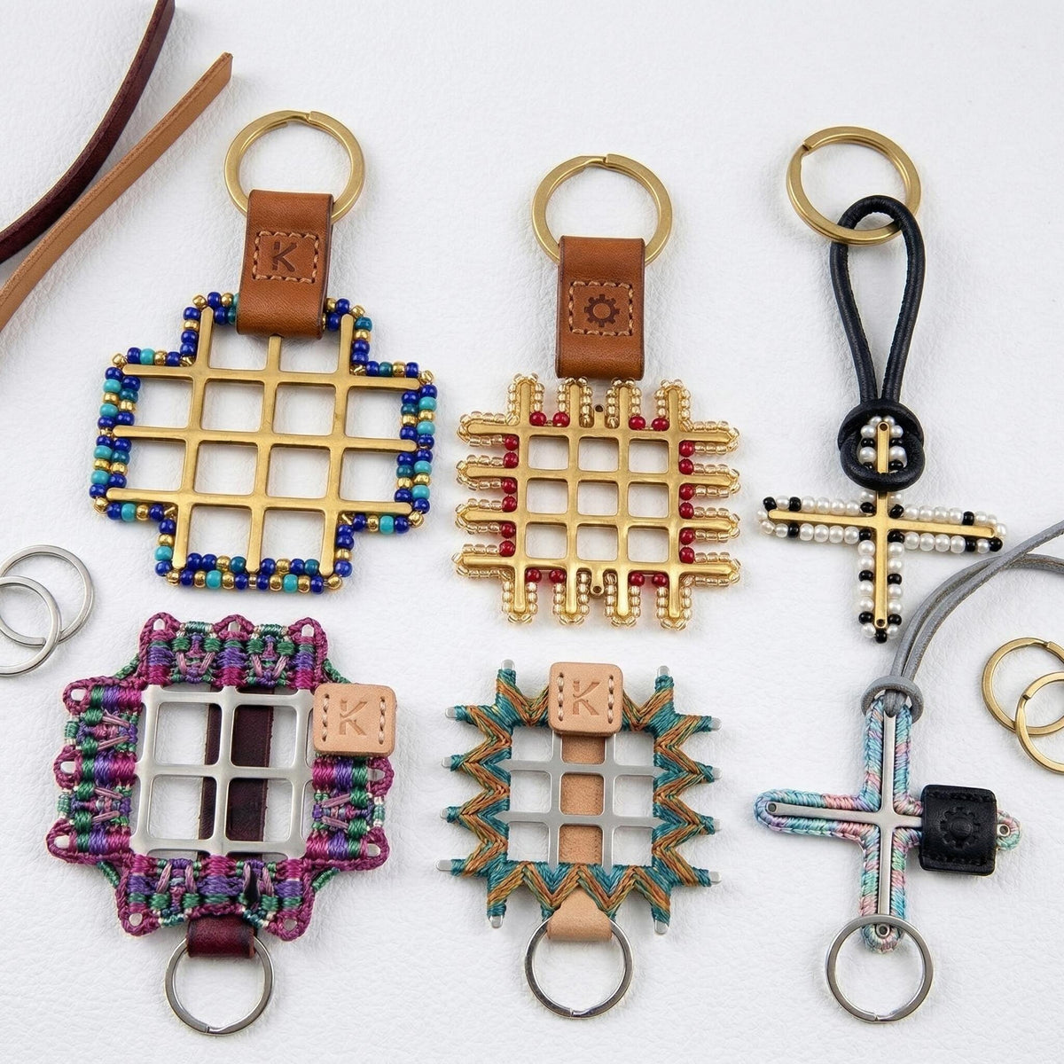 DIY Necklace Pendant Grid Lattice Design: Contemporary Gold Plated Cross Charms (Stainless Steel, 30-40mm, Jewelry Components)