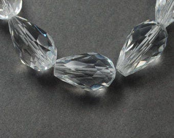 Faceted Clear Teardrops Sparkly Glass Crystal Clear Teardrops 15X10mm 50 PCS Strand Beads Angel Sparkling Chandelier Crystal Drops Dangles
