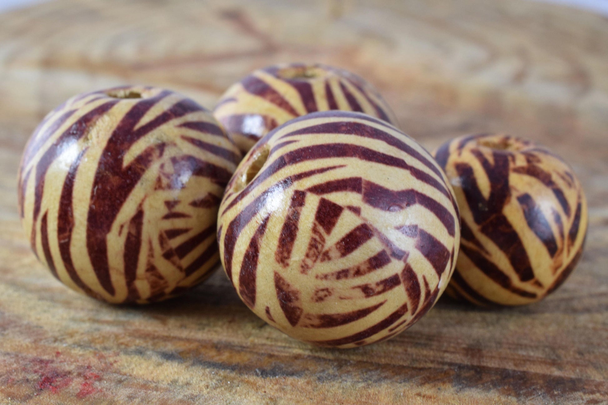 21mm/25mm Zebra Striped Brown Natural Wooden Beads/ Wholesale Beads/Craft Supplies/Tools Beads/Natural Wood/Recycled Wood Beads