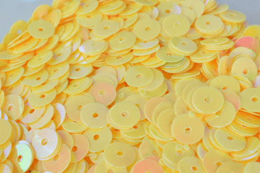 3/4/6mm Butter Yellow Iridescent Flat Sequins Round Sequins/Loose Paillettes/Wholesale Sequins Multi-Color, Loose Sequin Apparel,Shoe Decor