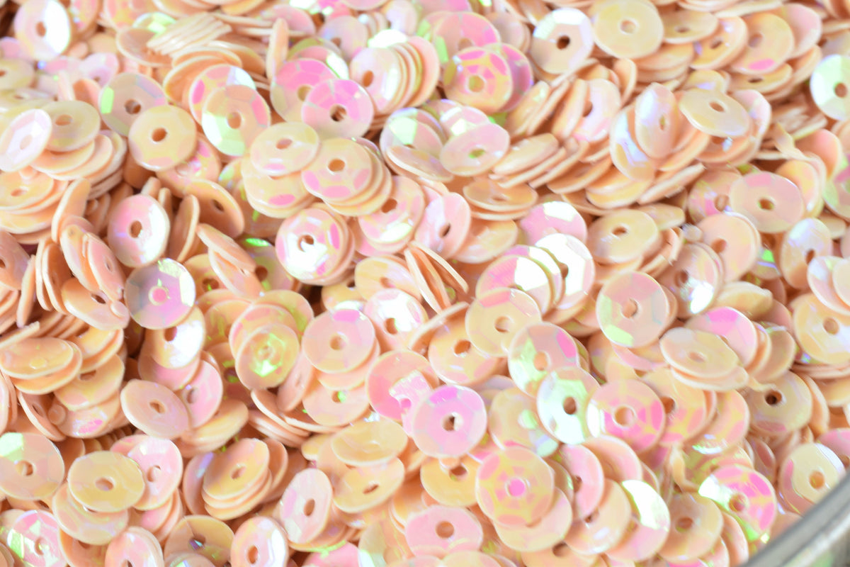 3/4/6mm Peach Baby Pink Cup Iridescent Sequins Sheen Round Sequins/Loose Paillettes,Wholesale Sequins,Shimmering Sequin Apparel