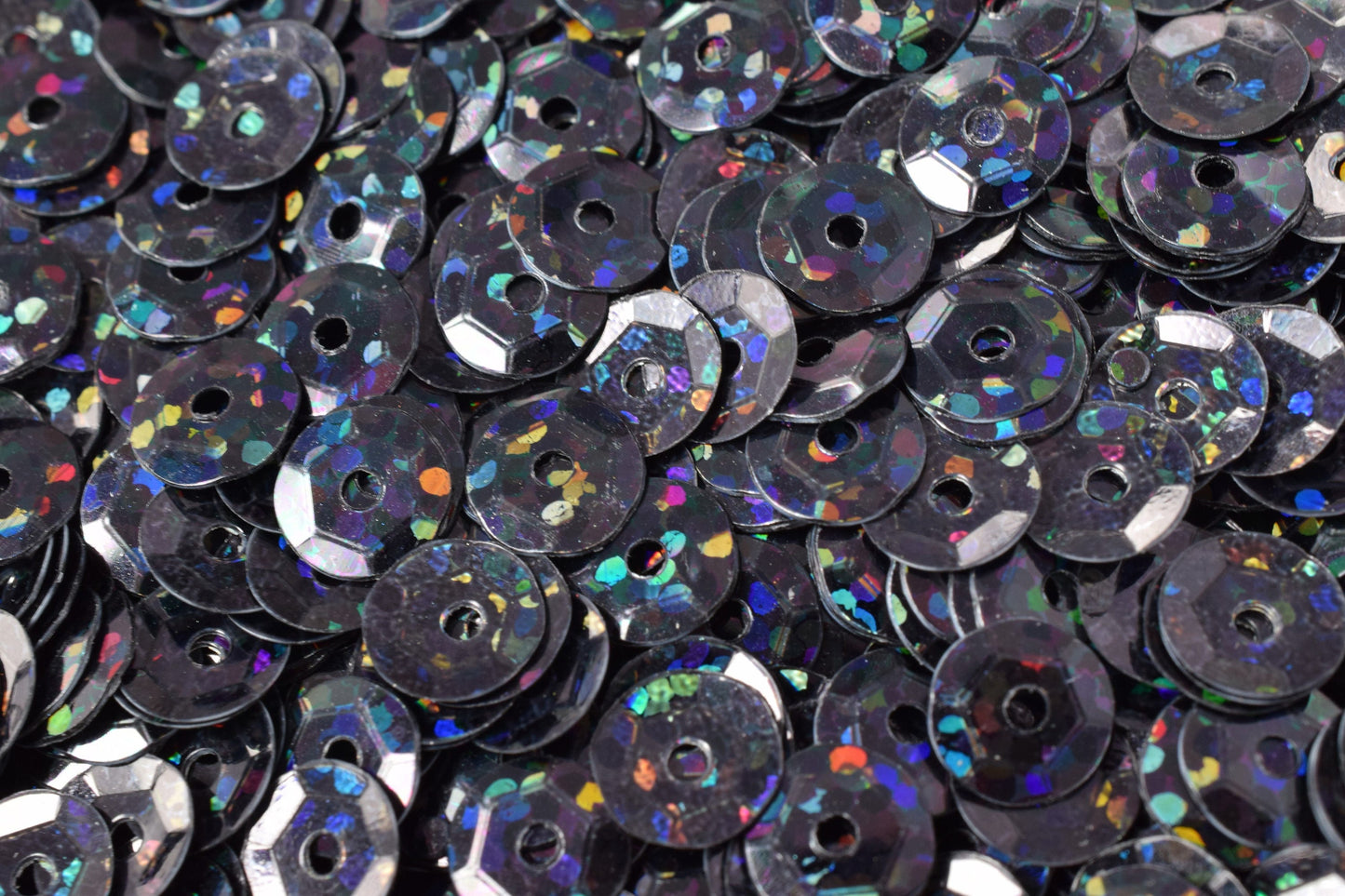 3/6mm Black Multi Cup Glossy Iridescent Sequins Sheen Round Sequins/Loose Paillettes,Wholesale Sequins,Shimmering Sequin Apparel