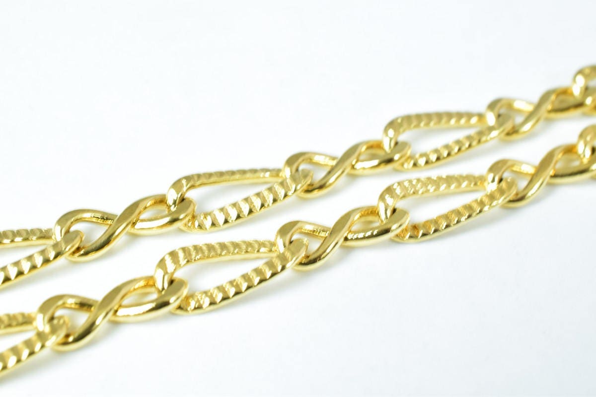Gold filled EP tarnish resistant Chain 18KT gold filled tarnish resistant Size 17.1" Inches Long 5mm Width Item #CG194