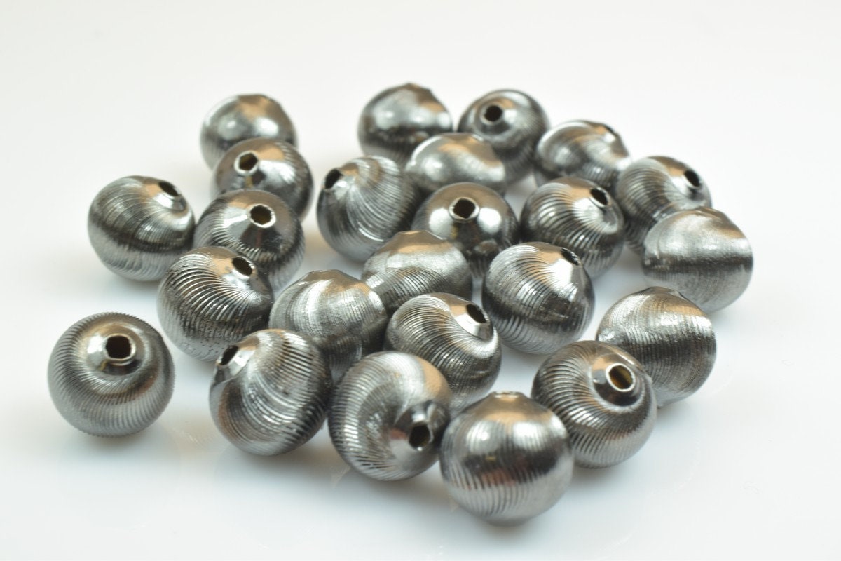 100 PCs Gun Metal Plated Black Carved Round Beads 6mm/8mm/10mm Diamond Cut For Jewelry Making