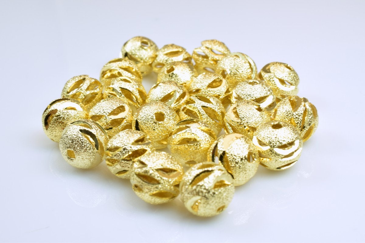 100 PCs Gold Plated Carved Round Beads 6mm/8mm/10mm Diamond Cut For Jewelry Making