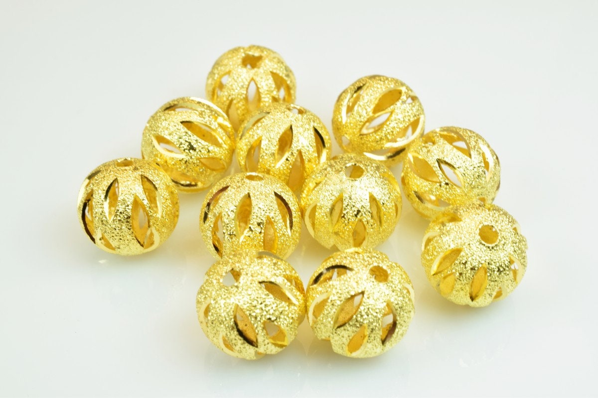 100 PCs Gold Plated Carved Round Beads 12mm Diamond Cut For Jewelry Making
