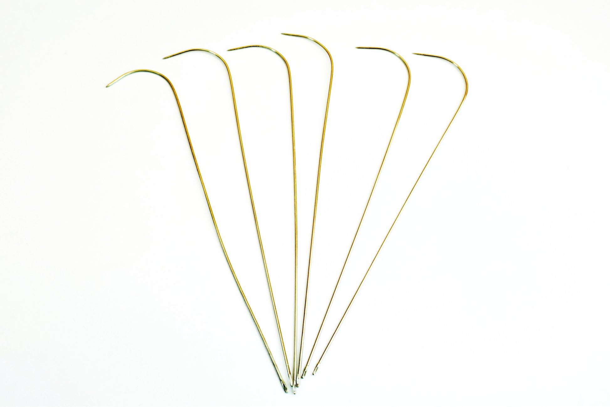 4 PCs Big Eye Curved Beading Needles For Seed Beads Spinner Tools "J" Needles