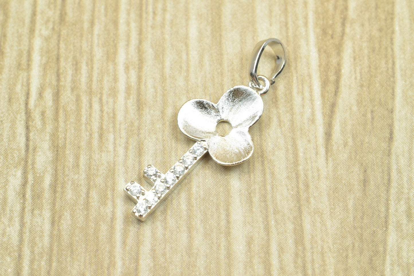 White as Gold Filled* Key Rhodium Pendant Size 24x11mm With CZ Cubic Zirconia DIY Charm Findings Bling Bling Beads For Jewelry Making