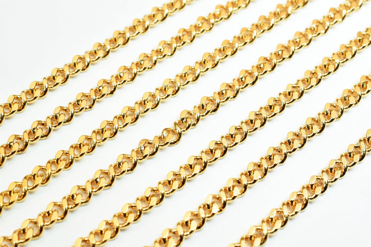3mm Gold Plated* tarnish resistant curb chain 18k gfc014 sold by foot
