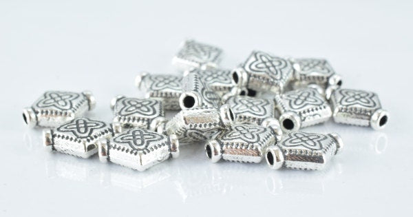 10x8mm Diamond Shaped Floral Native Antique Silver Alloy Beads w/Black Accent Coloring 25pcs/PK 1mm hole 4mm thickness